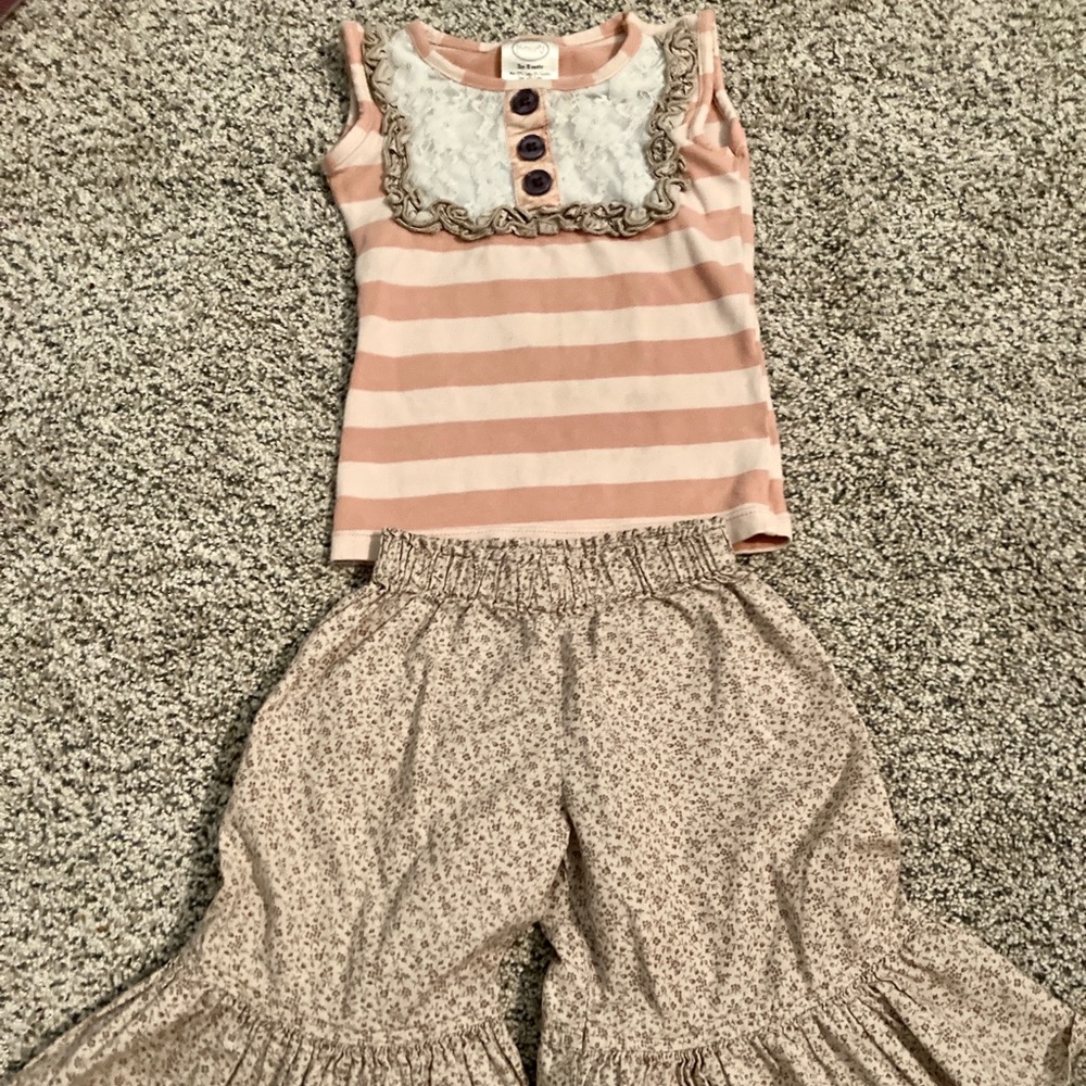 Persnickety Heirloom Pink outfit